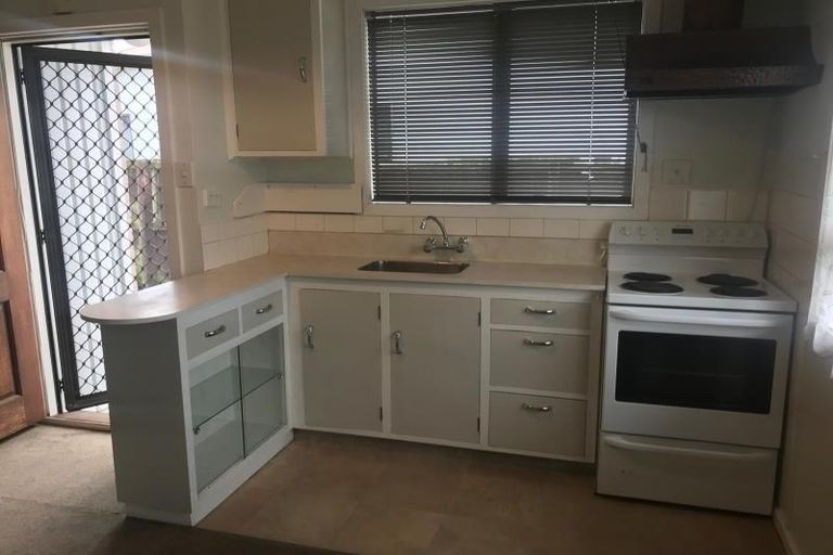 Photo of property in 1/402 Ferry Road, Woolston, Christchurch, 8023