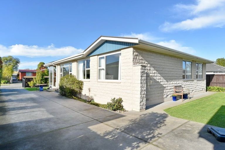 Photo of property in 9 Marlene Street, Casebrook, Christchurch, 8051
