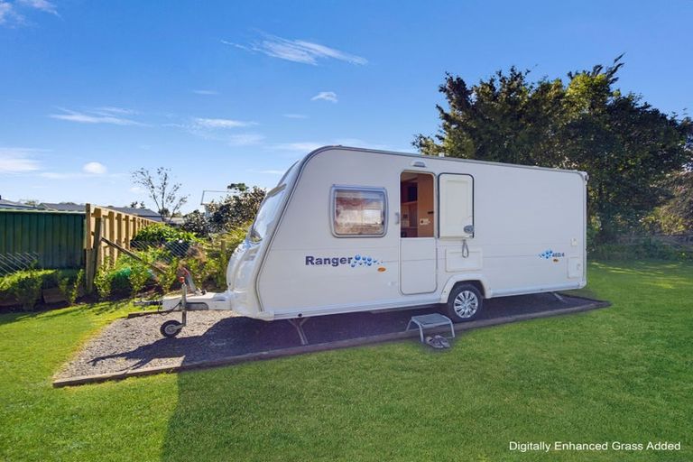 Photo of property in 24 Stirling Street, Te Aroha, 3320