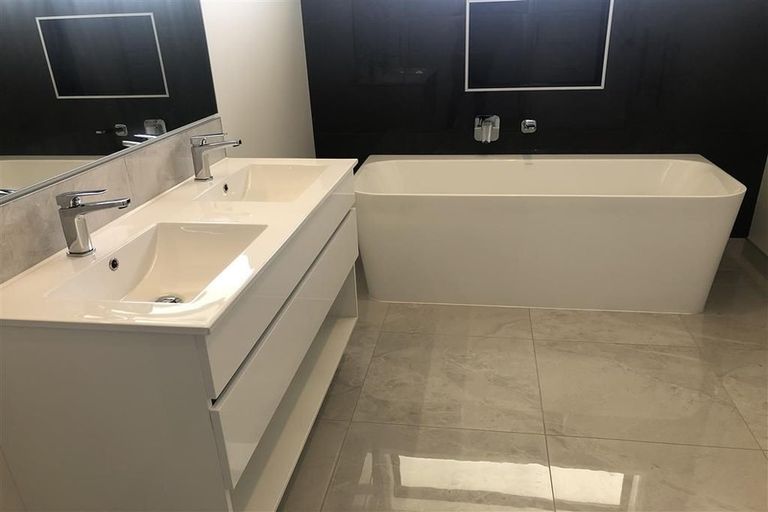 Photo of property in 13 Kilsby Place, Levin, 5510