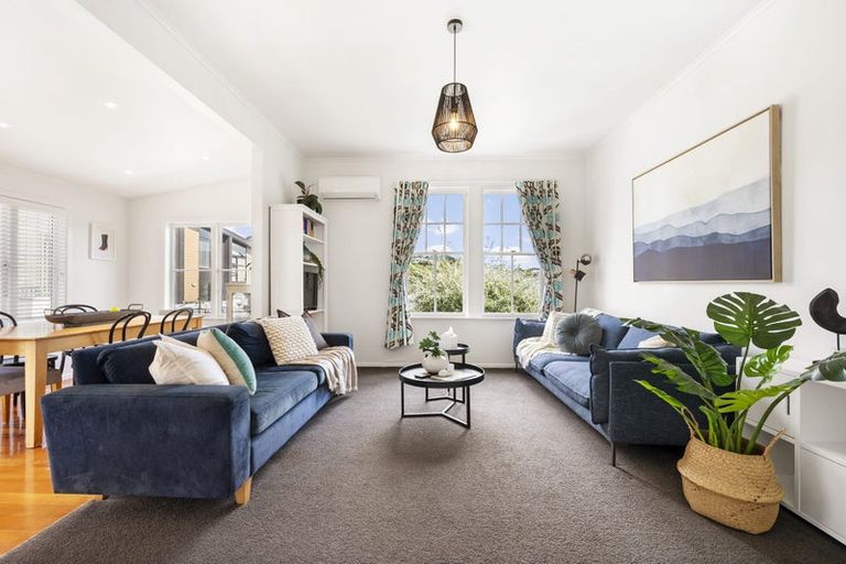 Photo of property in 19 Bombay Street, Ngaio, Wellington, 6035