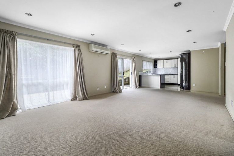 Photo of property in 237c Titirangi Road, Titirangi, Auckland, 0604