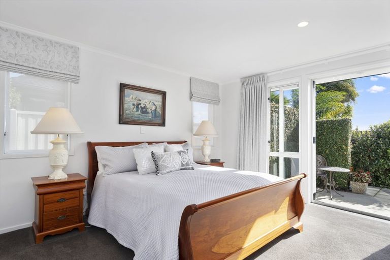 Photo of property in 2 Kakapo Place, Pyes Pa, Tauranga, 3112