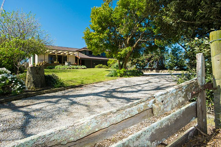 Photo of property in 622 Lavenham Road, Waituhi, Gisborne, 4072