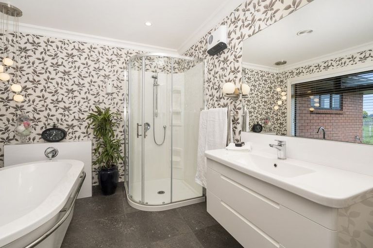 Photo of property in 114 Nannestads Line, Bunnythorpe, Palmerston North, 4775