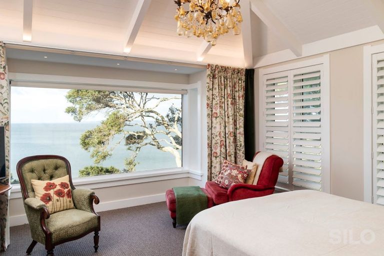 Photo of property in 41 Ocean View Road, Hatfields Beach, Orewa, 0931