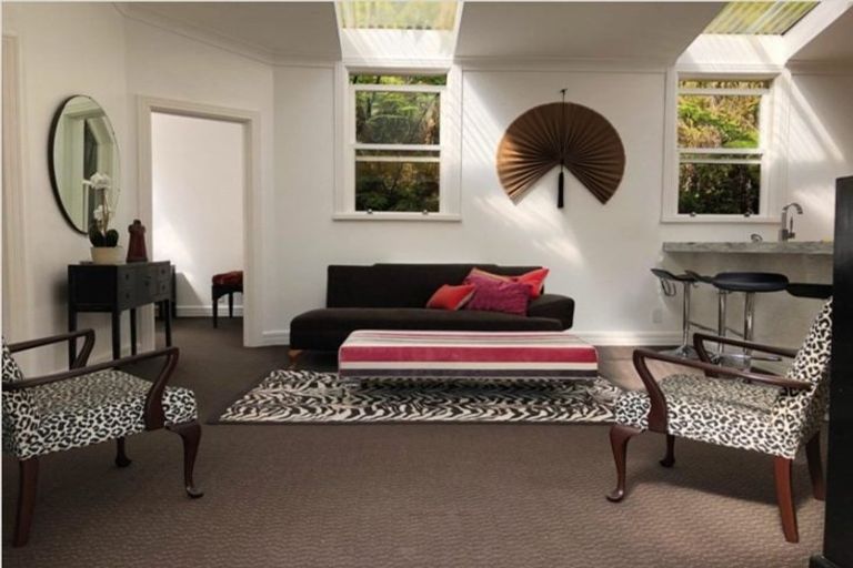 Photo of property in 1 Haines Terrace, Aro Valley, Wellington, 6021