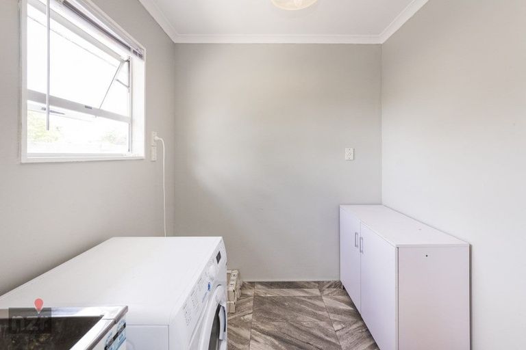 Photo of property in 60 Clarke Avenue, Highbury, Palmerston North, 4412