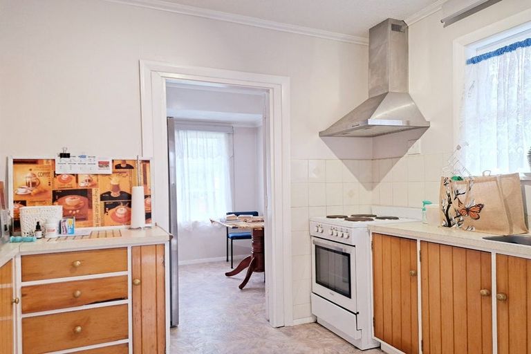 Photo of property in 410 Fergusson Drive, Heretaunga, Upper Hutt, 5018