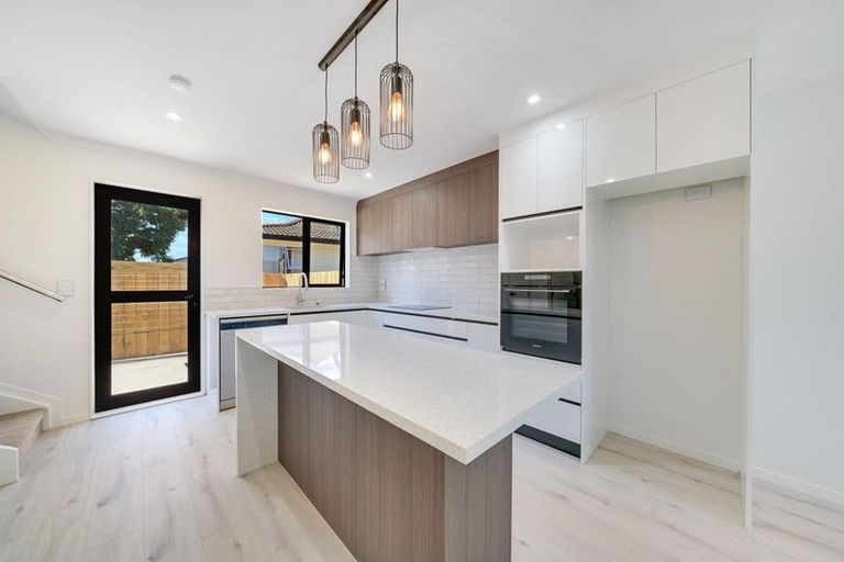 Photo of property in 26b Rangataua Place, Manurewa, Auckland, 2102