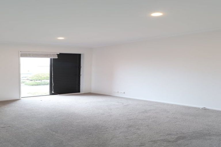 Photo of property in 11 Plover Road, Hobsonville, Auckland, 0616