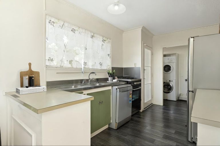 Photo of property in 4 Splitt Avenue, Glenview, Hamilton, 3206