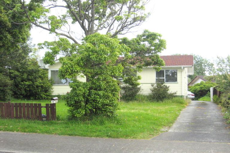 Photo of property in 8 Sharland Avenue, Manurewa, Auckland, 2102