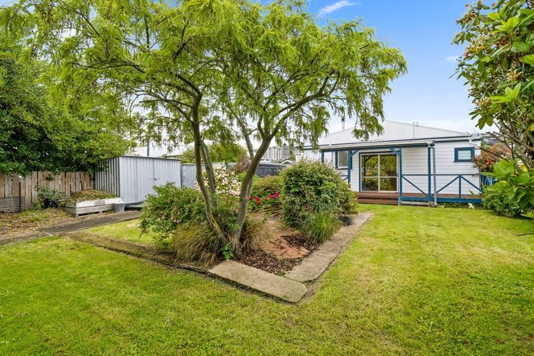 Photo of property in 32 Richmond Street, Forbury, Dunedin, 9012
