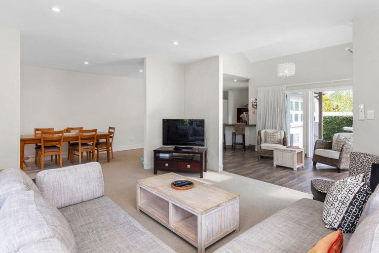 Photo of property in 44 Rawhitiroa Road, Kohimarama, Auckland, 1071