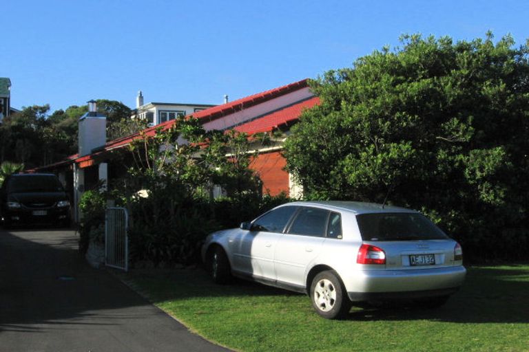 Photo of property in 7 Taiata Street, Waikanae Beach, Waikanae, 5036