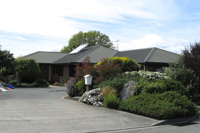 Photo of property in 10 Stagg Place, Brightwater, 7022