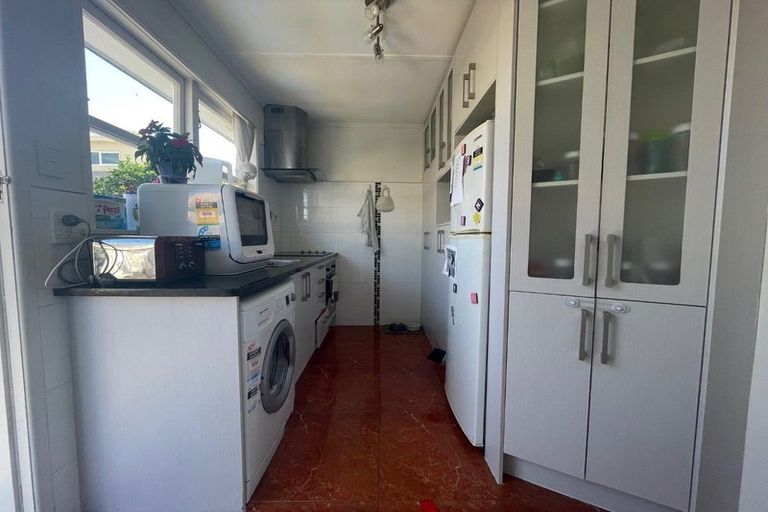 Photo of property in 5/38 Tawa Road, Onehunga, Auckland, 1061