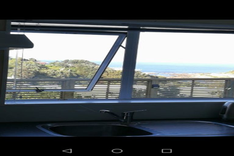 Photo of property in 16a Frobisher Street, Island Bay, Wellington, 6023