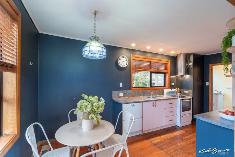 Photo of property in 7 Newcombe Street, Naenae, Lower Hutt, 5011