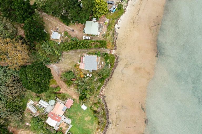 Photo of property in 62 Otakou Golf Course Road, Otakou, Dunedin, 9077