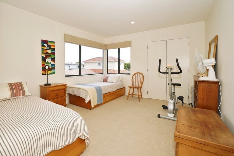 Photo of property in 32a Strowan Avenue, Fairfield, Hamilton, 3214