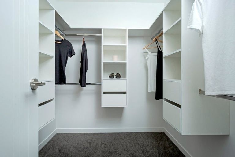 Photo of property in 2 Irwin Lane, Windsor Park, 0632