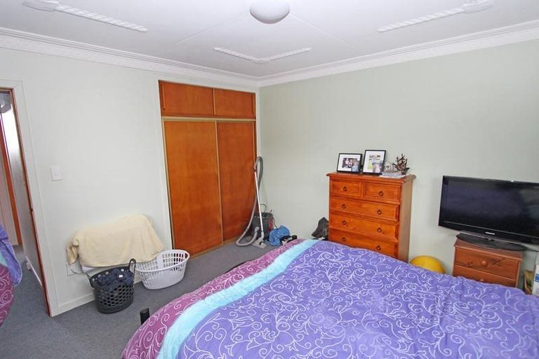 Photo of property in 18 Edwin Street, Caversham, Dunedin, 9012