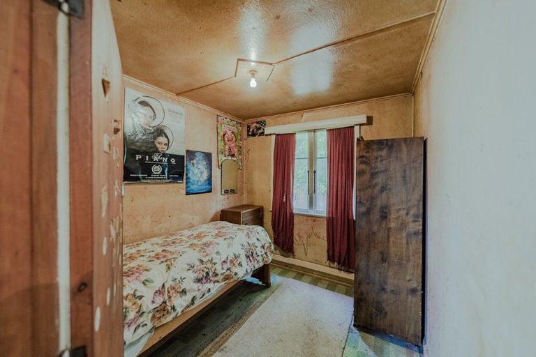 Photo of property in 2 White Road, Otane, 4202