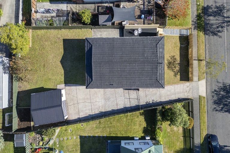 Photo of property in 24 Hartford Crescent, Totara Park, Upper Hutt, 5018