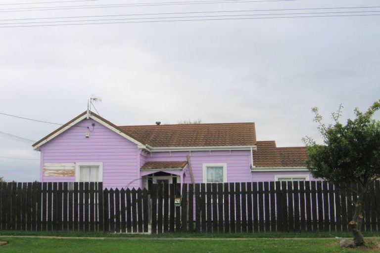 Photo of property in 43 Cook Street, Foxton, 4814