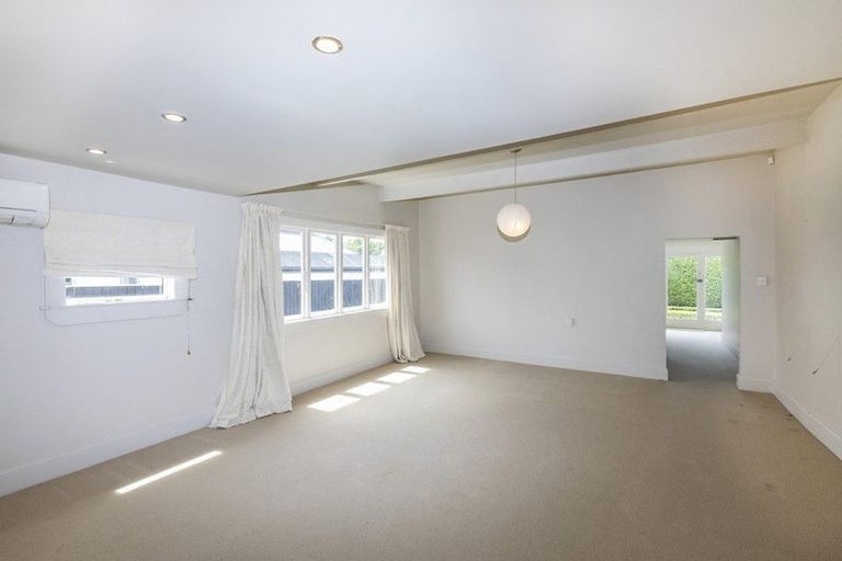 Photo of property in 23 Claremont Avenue, Papanui, Christchurch, 8053