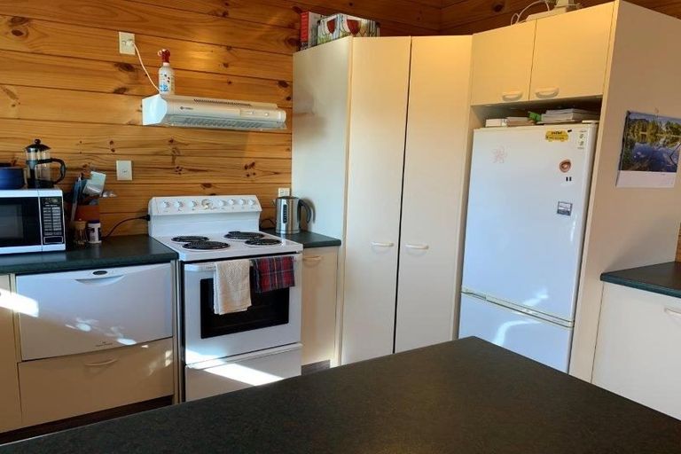 Photo of property in 50 Rata Street, Wanaka, 9305