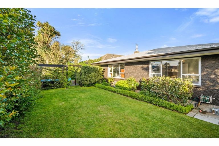 Photo of property in 14a Lothian Street, Ilam, Christchurch, 8041