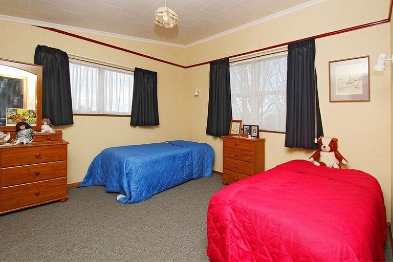 Photo of property in 4 Portia Street, Stratford, 4332