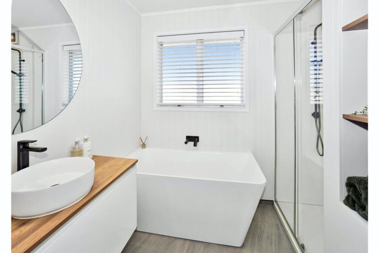 Photo of property in 58 Boucher Avenue, Te Puke, 3119