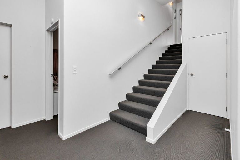 Photo of property in 152d One Tree Point Road, One Tree Point, 0118