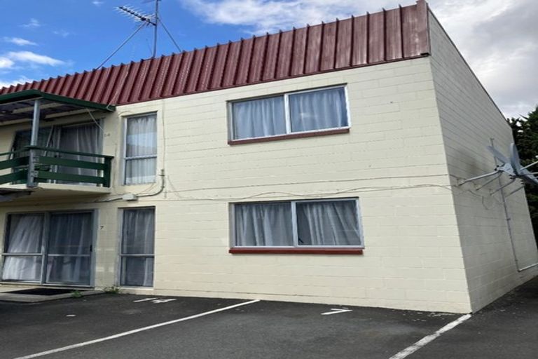 Photo of property in 10/897 Heaphy Terrace, Claudelands, Hamilton, 3214