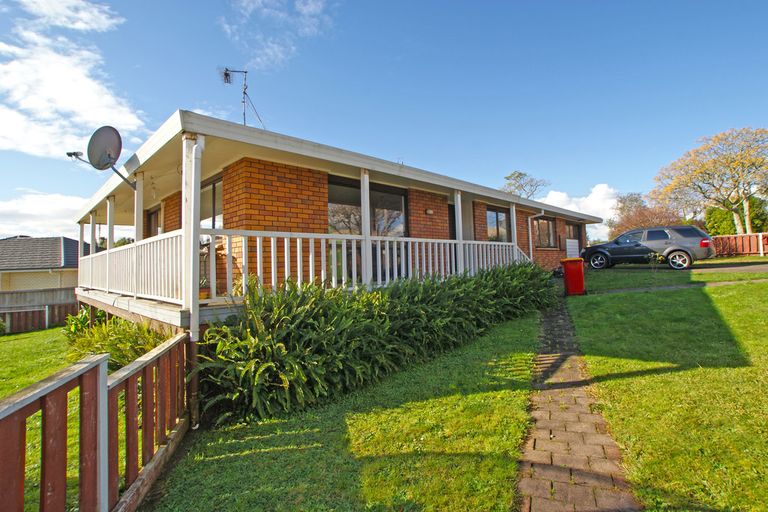 Photo of property in 4 Church Road, Pukete, Hamilton, 3200