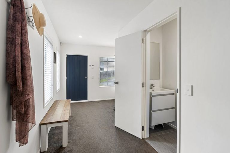 Photo of property in 122 Joseph Street, Flat Bush, Auckland, 2019