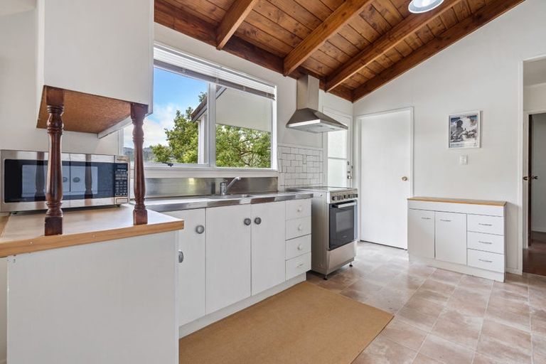 Photo of property in 77 Hilltop Avenue, Morningside, Whangarei, 0110