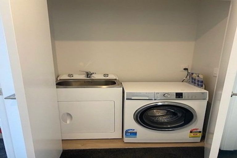 Photo of property in 64 Peterhouse Street, Tawa, Wellington, 5028