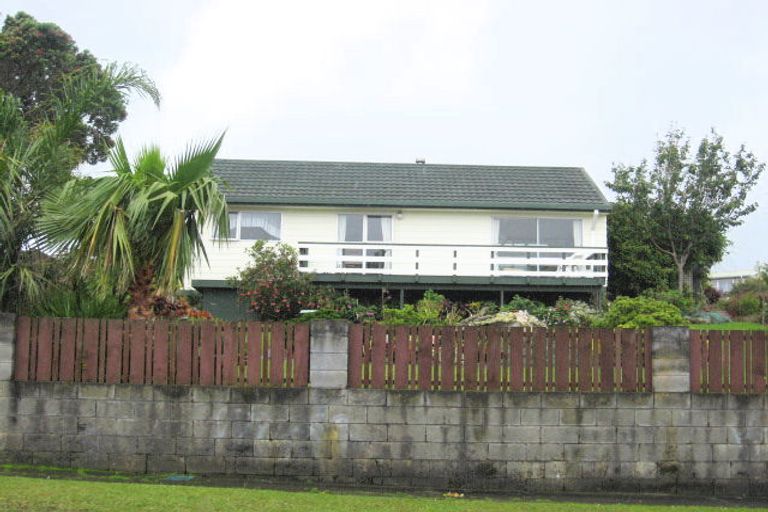 Photo of property in 37 West View Crescent, Onerahi, Whangarei, 0110