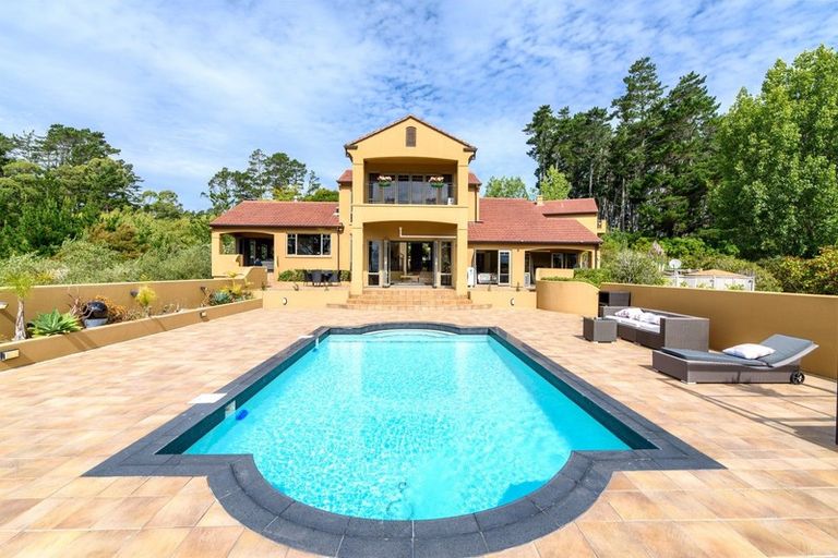 Photo of property in 21 Messenger Road, Stillwater, Silverdale, 0993