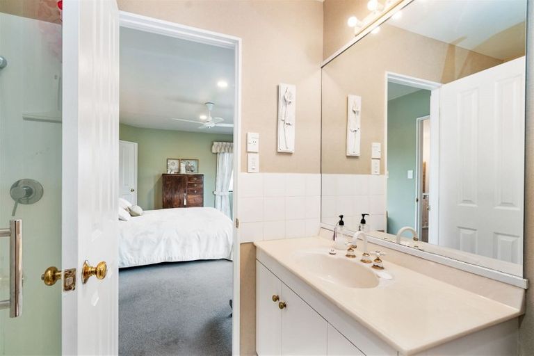 Photo of property in 1/4 Mair Street, Regent, Whangarei, 0112