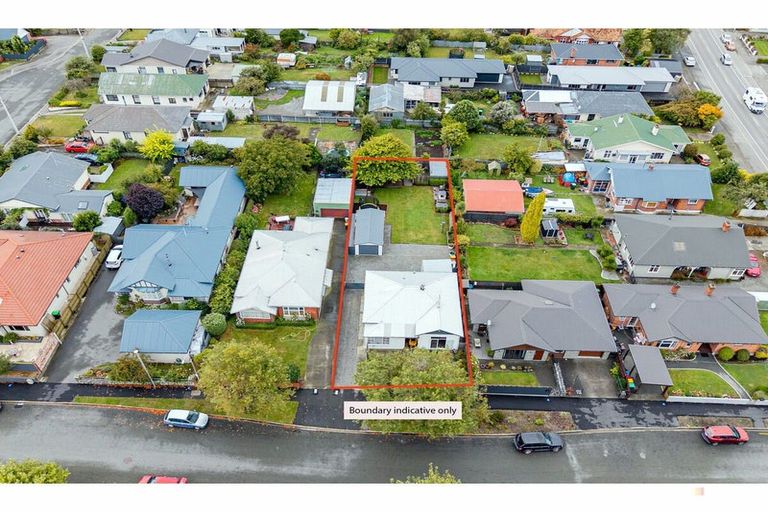 Photo of property in 51 Avenue Road, West End, Timaru, 7910