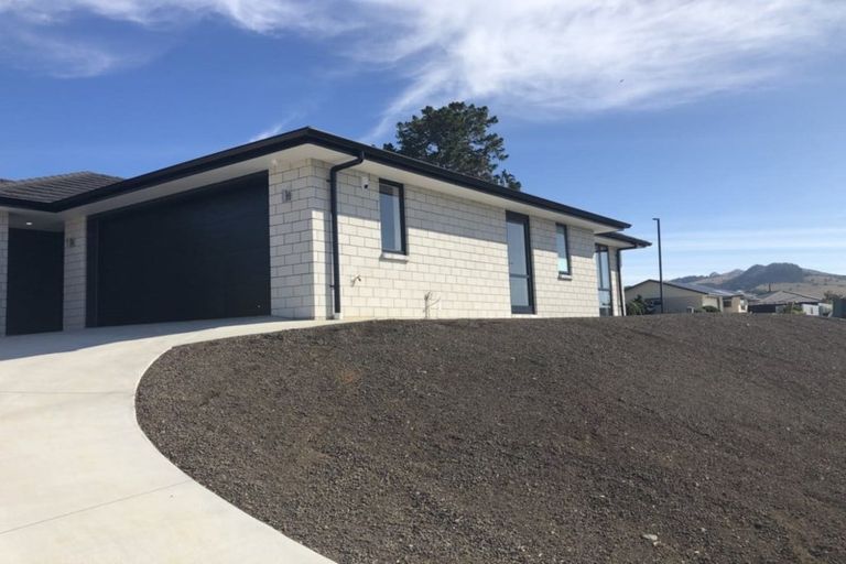Photo of property in 21 Thomason Crescent, Pokeno, 2402