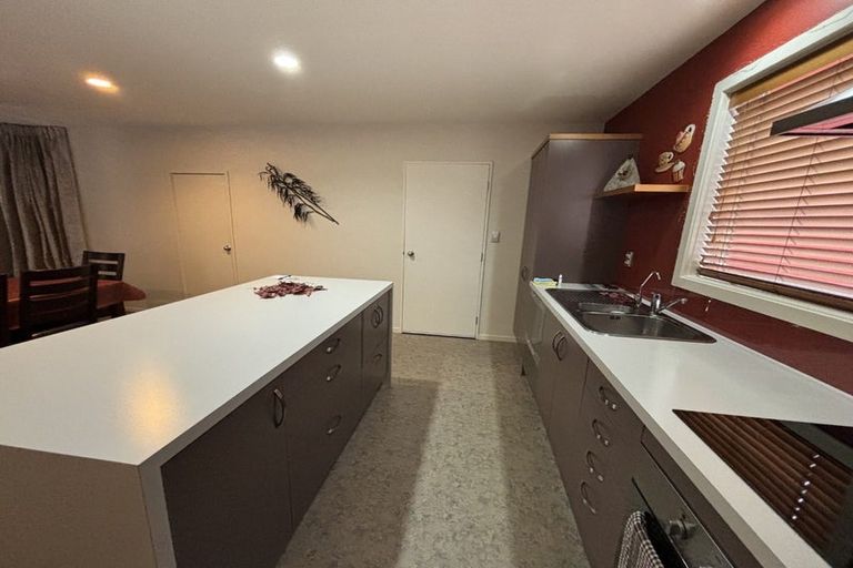 Photo of property in 2 Olympic Lane, Edgeware, Christchurch, 8013