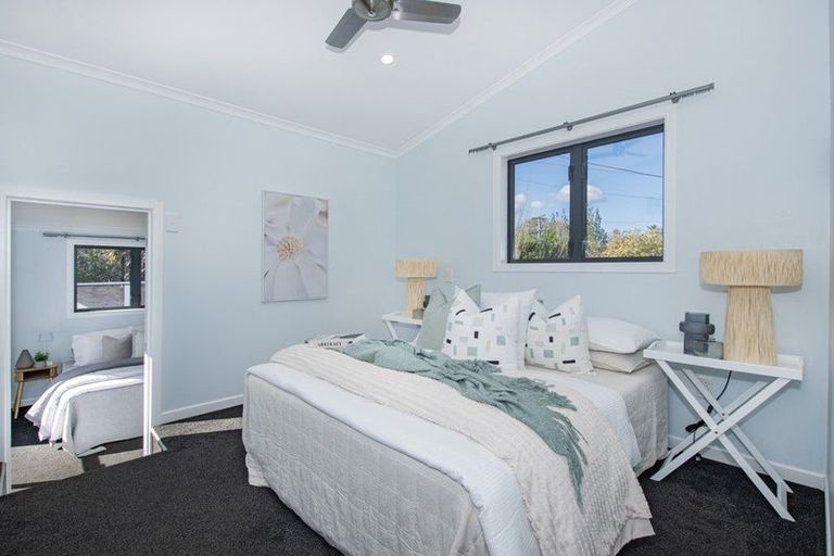 Photo of property in 42 Onerahi Road, Onerahi, Whangarei, 0110