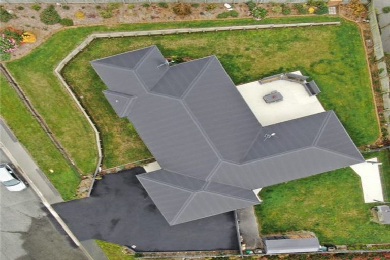 Photo of property in 32 Blue Stone Drive, Waiareka Junction, Oamaru, 9401